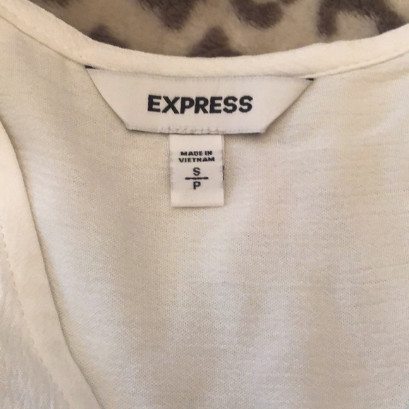 NWOT Express Sleeveless Top Size Small - Picture 11 of 16